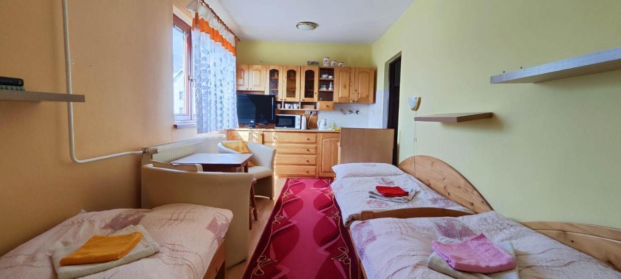 Homestay Machom Oszczadnica Zewnętrze zdjęcie
